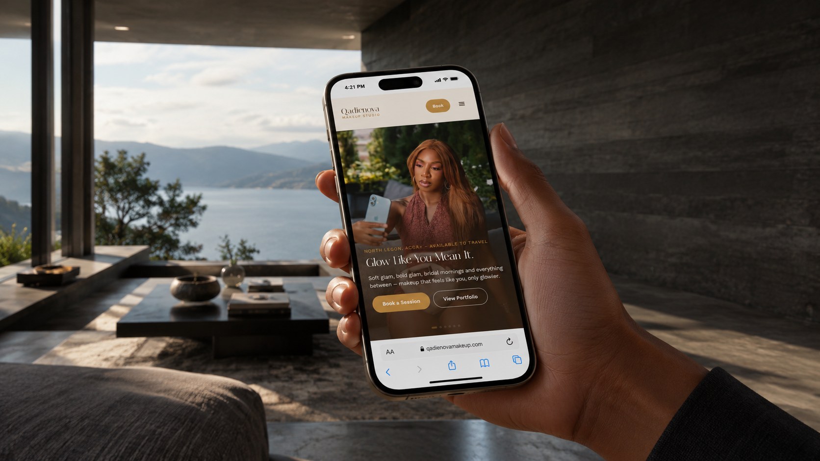 Qadienova, mobile booking site